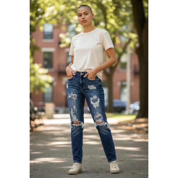 American Eagle Outfitters Denim - American Eagle Jeans 000 Long Mom Jean Stretch Straight Blue Denim Distressed